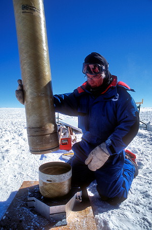 [RodriguezWell-LoweringTube5.jpg]
Lowering the casing tube into a drilled hole in order to create a Rodriguez well, Dome C, Antarctica. HDR image created from several scans of the same slide in order to compensate for bright snow.