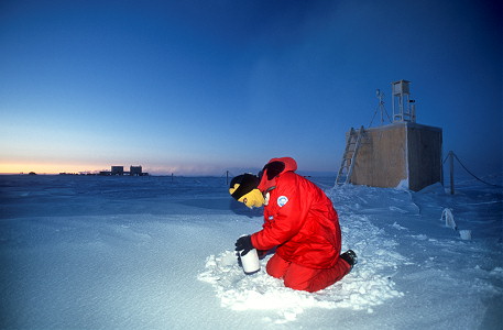 [EmanueleCollectingSamples4.jpg]
Collecting snow destined to be melted and analyzed.