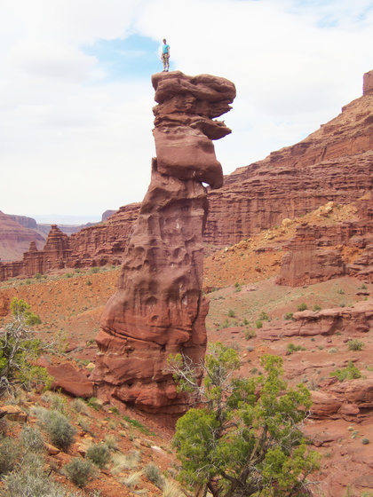 [20190416_223634_FisherTowers.jpg]
Curiously we'd never climbed this short tower named Lizard Rock right off the parking lot. Interesting and just dicey enough.