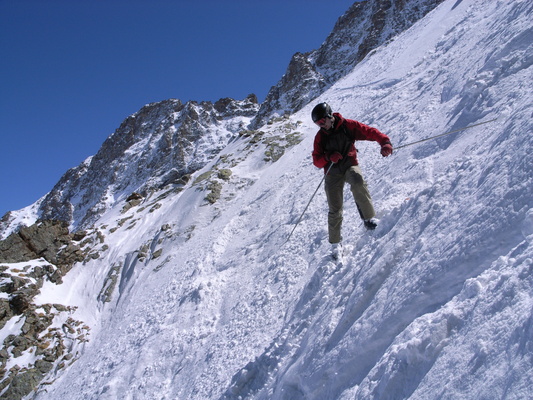 [20060406_0011089_SteepSki.jpg]
Some steep skiing down one of the numerous couloirs.