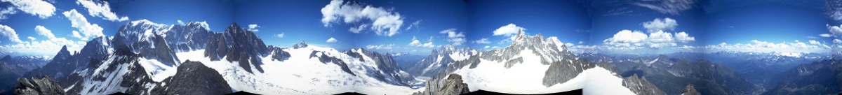 [PanoCham.jpg]
360° panorama of Mt Blanc, from above the Torino Refuge.