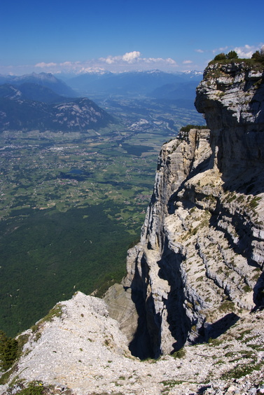 [20120616_160023_Granier.jpg]
The north face itself as seen from the summit. The rock is worse than it looks, but on the NW pillar it wasn't too bad: the easy parts were rotten while the hard parts were wet. Pick your poison. Yeah, that's Mt Blanc in the distance.