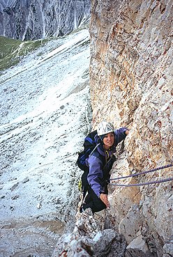 [CassinRoute.jpg]
The traverse of the Cassin route of Cima Piccolissima.