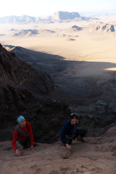 [20111106_072006_ThamudeanRd.jpg]
Jenny and Cecile on one of the more exposed section of the ascent. Rope optional here.