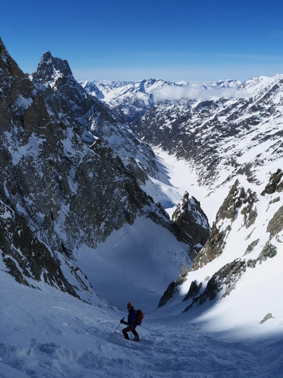 [20110320_132938_Gandoliere.jpg]
Starting the descent in a solid 45 degree slope.