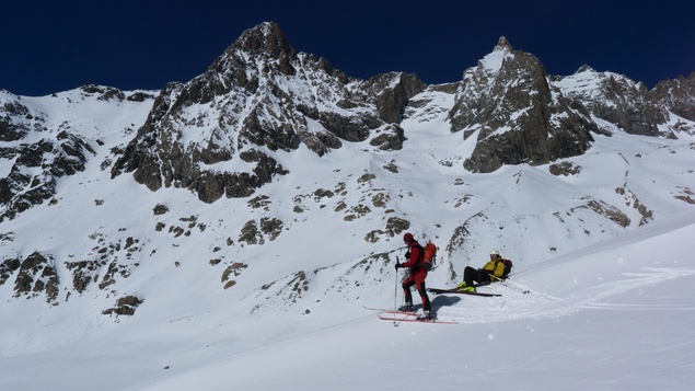 [20110320_135657_Gandoliere.jpg]
Going up to the Replat to enjoy the sun after we froze all day in that northern couloir.