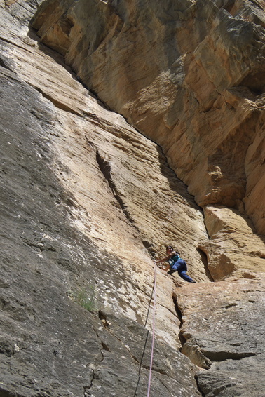 [20130503_143624_Montanejos.jpg]
6b crack climbing, old-style smooth offwidth. Plenty of difficult routes in this sector, particularly combined with the heat.