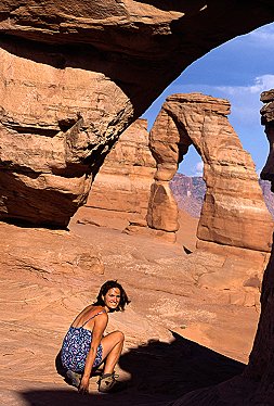 [DelicateArch.jpg]
An original (?) view of the beautiful Delicate Arch.