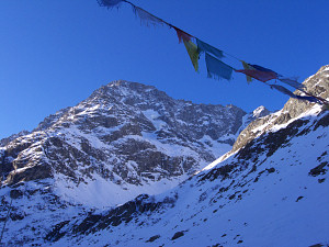 The steep (50°) and exposed Maximin couloir on the Olan