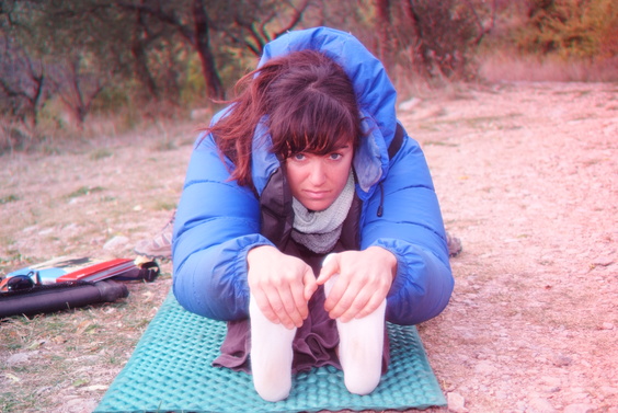 [20071029_173446_3D.jpg]
Jenny stretching after a day of climbing. Note that in order to follow the standard of 'red filter on left eye', I had to mirror all those images.