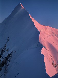 The Silberhorn Ridge of Mt Tasman